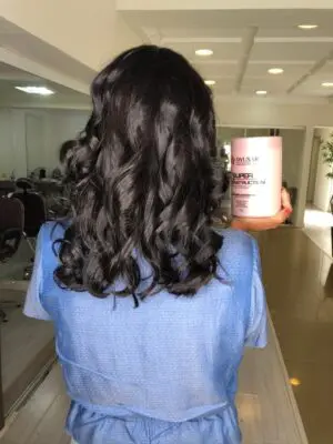 Cabelo com os produtos novamente
